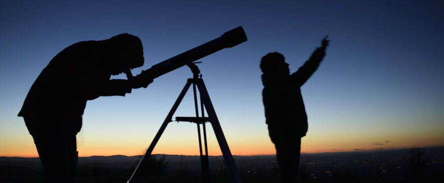Observación do ceo nocturno con instrumentos astronómicos nas actividades ecoturísticas no río Miño transfronteirizo 2023